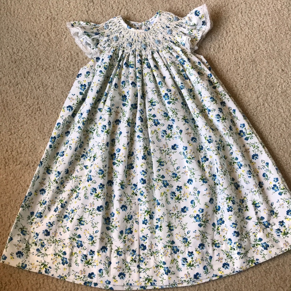 🌼Remember Hguyen smocked baby dress🌼